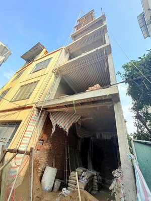 bán nhà phố giang biên 7.98 tỷ tl nhẹ, 6 tầng thang máy