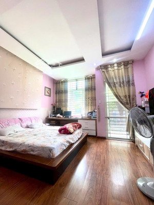 bán nhà 4 tầng mt đường thân cảnh phúc- hoà cường bắc