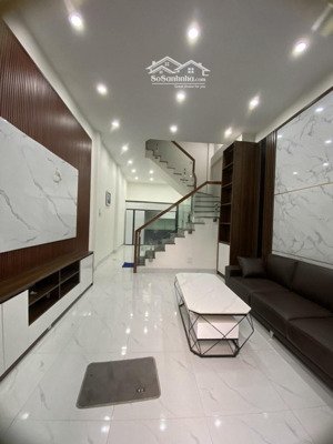 bán gấp nhà ngô quyền, vạn phúc, hà đông, 9,6 tỷ, 40m2 giá tốt hàng hot