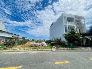 cần bán nhanh một cặp duy nhất đường lê văn tâm - khu biển sơn thủy lh chắc chủ nhận cọc