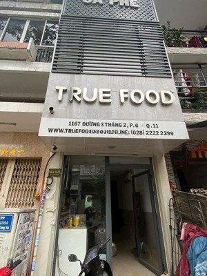 nhà em cần bán gấp căn nhà mặt tiền 1167 đường 3/2, quận 11, tp. hcm. 4 tầng + thang máy. chỉ: 8,2t