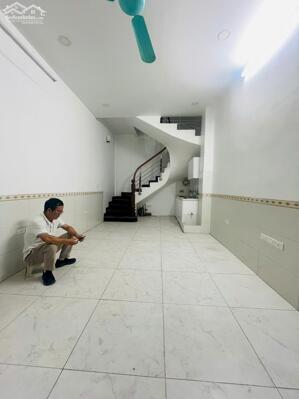 Cho thuê nhà nguyên căn 341 Phố Vọng, 30m2x4 tầng,2 ngủ khép kín, 9 Triệu