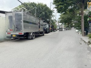 bán nhà mặt tiền 3 tầng 104m² hiệp bình phước ngay kdc hồng long thu nhập 20tr/tháng chỉ 12 tỷ