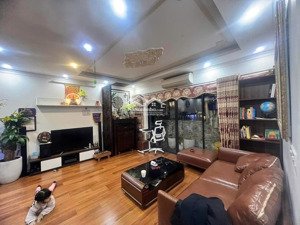 cần bán căn góc đẹp không lỗi phong thuỷ giá tốt nhất thị trường tại khu chubg cư cao cấp vinaconex