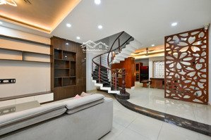 căn hộ dịch vụ mặt tiền nguyễn cửu đàm dt:8x16m 5 tấm 40 phòng 35 tỷ