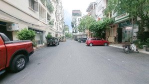 nhà hoàng quốc việt, 5 tầng, diện tích 100m, giá chỉ từ 30-31,5tỷ
lh 