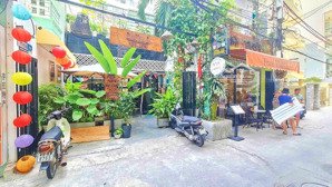 [ nhà hùng vương _ hẻm thông ô tô vi vu ] * cách biển trần phú : 280m * giá : 21 tỷ