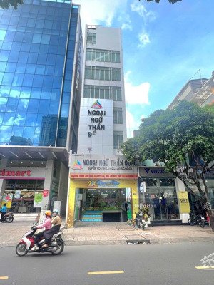 bán tòa building mt cao thắng q.3 - dt 6 x 36m - cn 1.600m2 - hầm - 9 tầng - hđt 400 tr - giá 75 tỷ