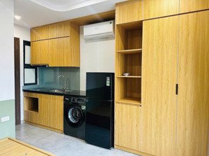 bán nhà riêng hai bà trưng nhà mới gara oto tránh vỉa hè kinh doanh sầm uất thang máy 51m2 x5t