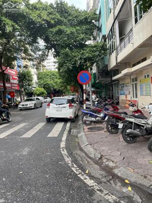 Bán nhà mặt đường Phạm Ngũ Lão, trung tâm Thành phố mặt tiền rộng gần 4,5m, giá chỉ 21,5 tỷ!