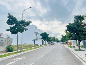 bán lô đường thông 2 mặt tiền gói 7 mỹ gia giá 46.5tr/m2 ( bao cọc )