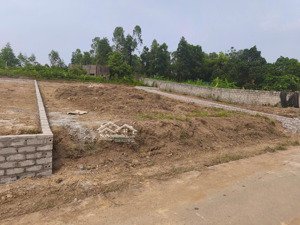 nhỉnh 3tỷ 243m2 122 thổ cư trục chính liên thôn tại xã nam phương tiến chương mỹ hà nội +diện tích