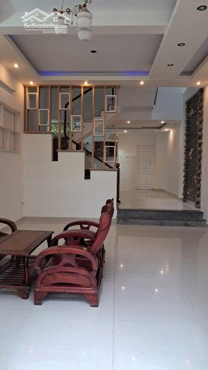 bán nhà 3 tầng mới đẹp đường phước trường 12 gần công viên hồ nghinh