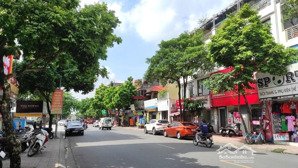 mặt phố sài đồng -85/160m2 -mặt tiền 5.5m -đường 17m -vỉa hè 5m -dãy chẵn cực hiếm nhà bán