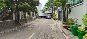 chính chủ bán gấp lô đất hiếm ngay the vista quận 2, dt 60m2, xây dựng cao tầng giá bán 10,6 tỷ tl