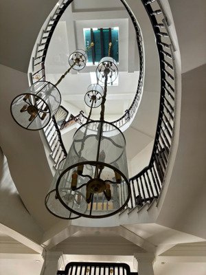 villa mt nguyễn tri phương - ngay ven sông lớn thu bồn cần bán