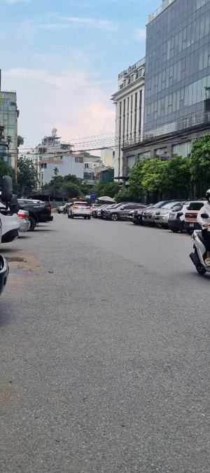 tt ba đình-giang văn minh phân lô-ôtô đỗ cửa-5m ôtô tránh-2 thoáng-39m2-4 tầng-mt: 3,8m - 13,9 tỷ