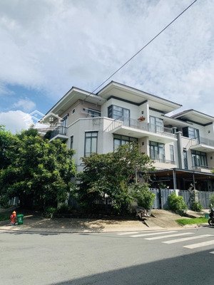 bán căn góc vip lavila đẳng cấp & không gian sống hoàn hảo