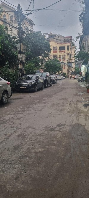 mặt phố láng trung-đống đa-lô góc- ôtô tải tránh-kinh doanh tuyệt vời-55m2-6 tầng-mt: 8m - 22,9 tỷ