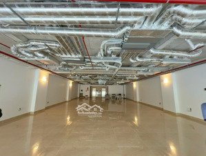 mặt phố thụy khuê,dt 155m2, 8 tầng, mt 6,1m.