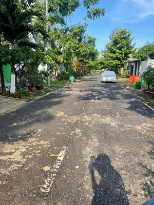 kdc cảng sài gòn phú xuân, nhà bè, nền nhà phố dt 117,5 m2 sổ cá nhân giá 60tr/m2.lh 