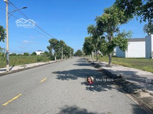 lô đất trục chính tc5 5x20 sổ hồng riêng giá 1ty4 - hướng bắc. liên hệ 
