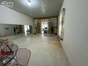 Nhà thị trấn Di Linh 5x20 xây full ngay chợ giá 1,6 tỷ