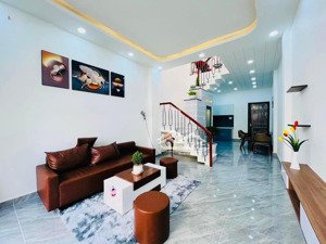 bán gấp nhà mới hxh kinh dương vương, 56m2, 3 tầng btct, 4pn 3wc, gần bx miền tây, sổ hồng riêng