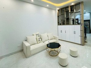 bán nhà nguyễn thái học - ba đình: phố vip, độc quyền - nhà 6 tầng - 30m ra mặt phố giá nhỉnh 7 tỷ