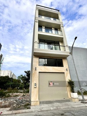 nhà mới, khu bàn cờ, hiếm nhà bán, sát vách thủ thiêm. dt: 5x12,5m (4 tầng), thang máy, 18,5 tỷ tl