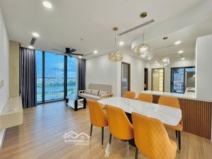 bán căn hộ 3 phòng ngủ, 2wc, 94,1m2, eco green quận 7. full nội thất. sổ hồng sẵn. lh 