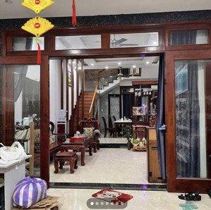 cho thuê nhà 3 tầng mt văn tiến dũng- hoà xuân có thể vừa ở vừa kinh doanh, thuê lâu dài