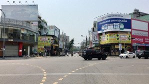 bán nhà: góc 2 mt đường lý tự trọng, hải châu, đà nẵng (giá nhỉnh 13 tỷ)