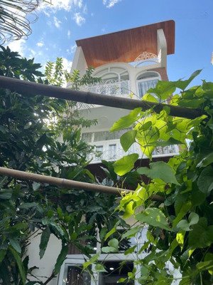 nhà 3 tầng sân vườn hẻm 350 nguyễn văn lượng, p16, gò vấp 111m², giá 12 tỷ