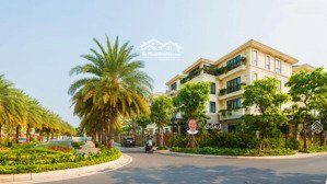 cho thuê 9 căn biệt thự 225m2 nhà thô 90tr/th 225m2 full nt 140tr/th 325m2 200tr/th vinhomes bason