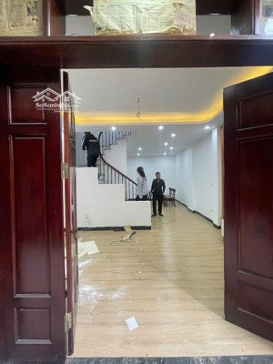 nhà 3 tầng gần bãi ô tô ngõ rộng 4m giá 3,5 tỷ độ tràng, hưng đạo, quốc oai
