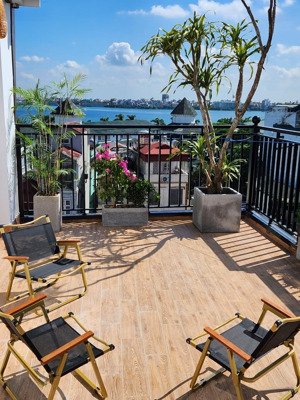 thụy khuê - nguyễn đình thi - tây hồ ngõ siêu nông gần ô tô, view hồ tây cho thuê dt cao 110m2x8t