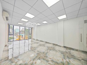 cho thuê sàn văn phòng nguyễn khuyến - hà đông 70m2 chỉ 13tr chia sẵn 2 phòng view kính
