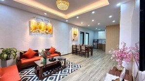 chính chủ bán căn hộ b10 nam trung yên 2n2wc ,65m2 , full nội thất - giá 4,4 tỷ - lh :0344888280