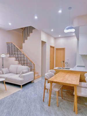 bán nhà riêng cung đường hoàng hoa thám, 6,35 tỷ, 45m2, hàng hiếm gần nhà ga t3, nhà thiết kế đẹp