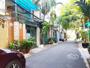 cần tiền nên bán gấp đang cho thuê nhà 3 lầu lê văn duyệt, p1 bình thạnh hẻm 6m