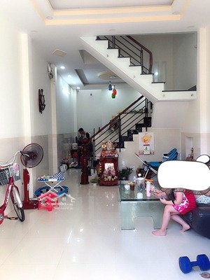 nhà chính chủ xây 2020. đường 20 p5, gò vấp. dt 4x16.5m, ba tầng. giá 6,4 tỷ. lh 