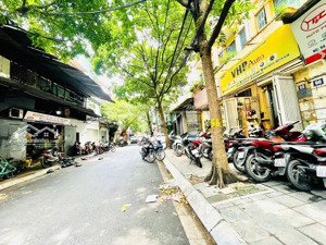 mặt phố quận hai bà trưng, dt 52m2, mặt tiền hoa hậu 5.6m chỉ 22.5 tỷ, lô góc, vỉa hè 4m