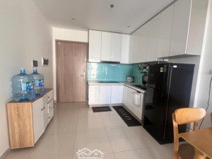 cho thuê căn hộ 2pn1wc phân khu the rainbow vinhomes grand park
