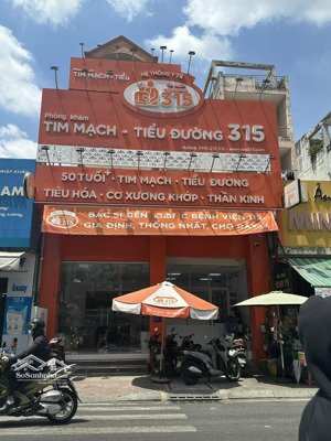 ngay vincom plaza, bán nhà mặt tiền lê văn việt dt: 8x42m, xd hầm 7 tầng giá 59 tỷ