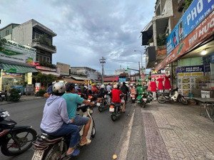 mtkd tân sơn nhì 5x22m 1 trệt 1 lầu tiềm năng khai thác cao