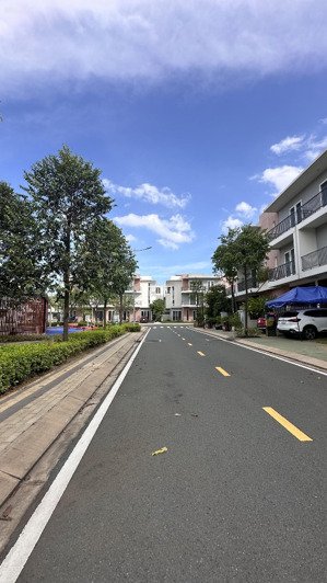 cho thuê nhà mặt phố dragon village, giá ưu đãi 16 triệu, 90m2, 4pn, 3 tầng