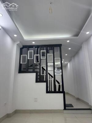 PHÚ ĐÔ - NHÀ PHÂN LÔ - 4 NGỦ - NGÕ Ô TÔ - NGÁCH 3 GÁC