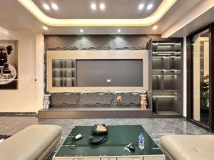 nhà đẹp giữa lòng quận 1 nguyễn bỉnh khiêm vị trí đắc địa hẻm xe hơi 6m