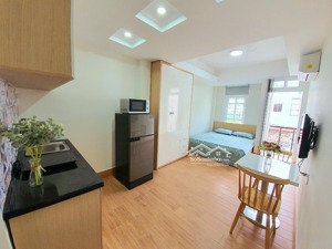 chính chủ cho thuê chdv tại hẻm 33 nguyễn đình chính, f15 pn, 28m2, full nội thất giá 6 triệu/tháng